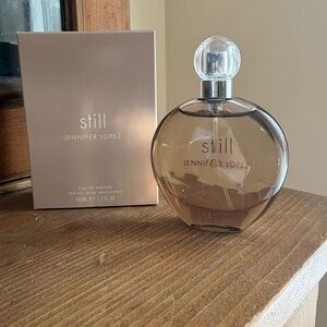 Jennifer Lopez Still NIB